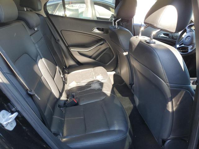 WDCTG4EB2FJ125251 Mercedes-Benz GLA 250