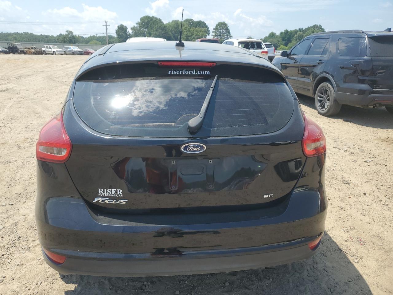 1FADP3K21JL308054 FORD FOCUS 2018