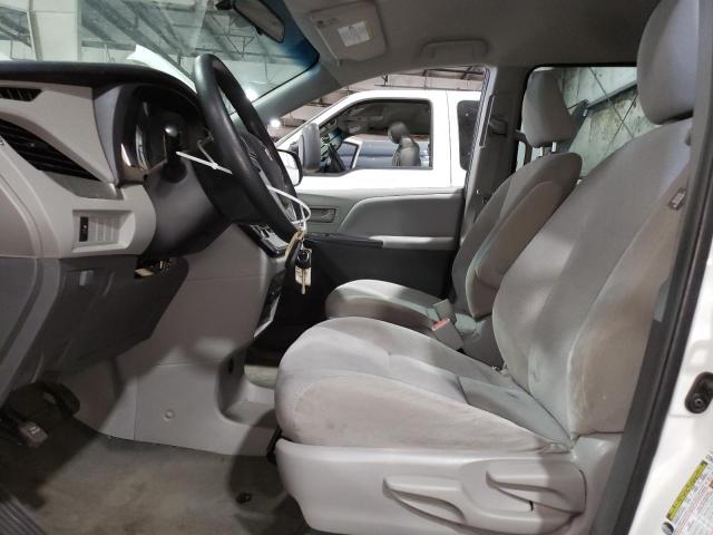 5TDZZ3DC8HS885754 Toyota SIENNA