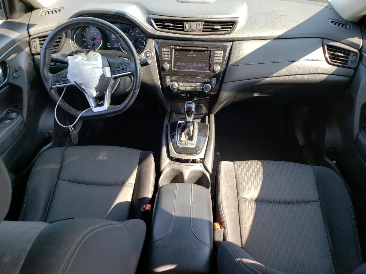 JN8AT2MV2JW306567 NISSAN ROGUE 2018