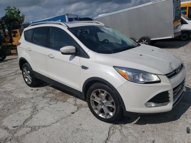 1FMCU9J90GUA27670 Ford Escape Titanium