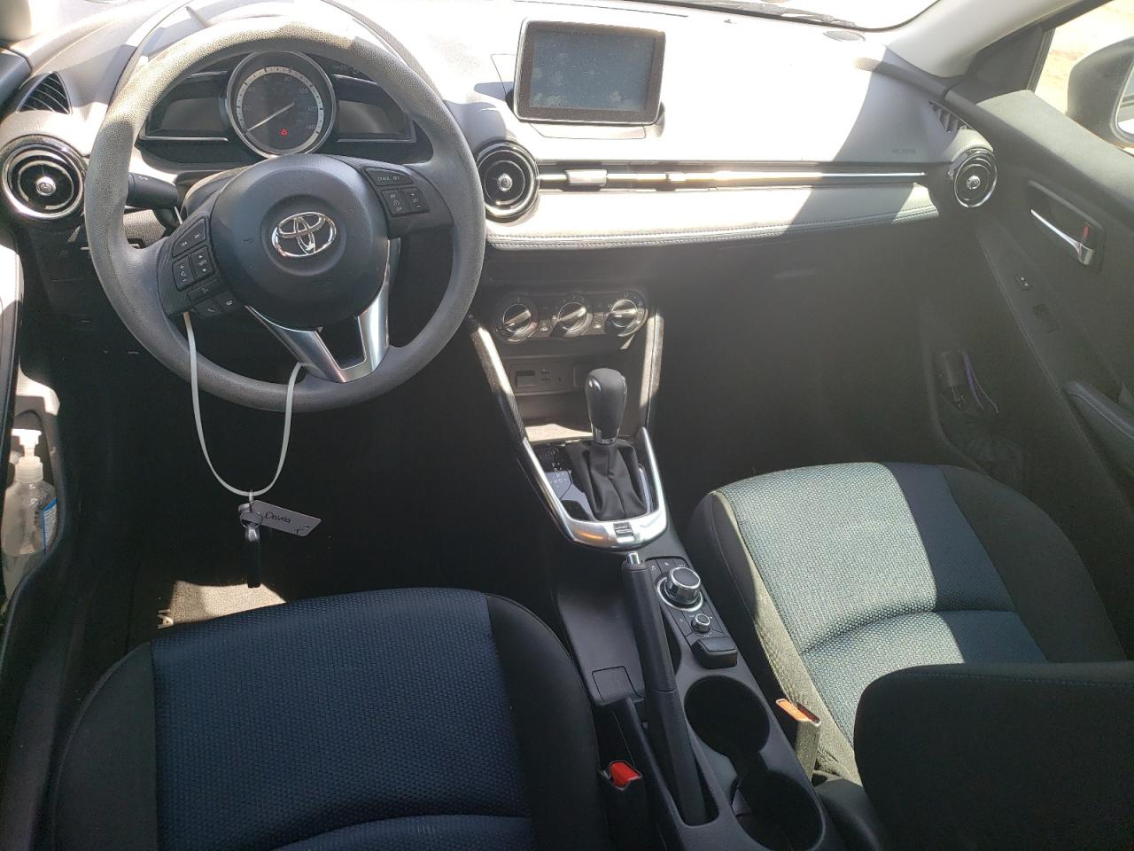 3MYDLBYVXJY310962 TOYOTA YARIS 2018