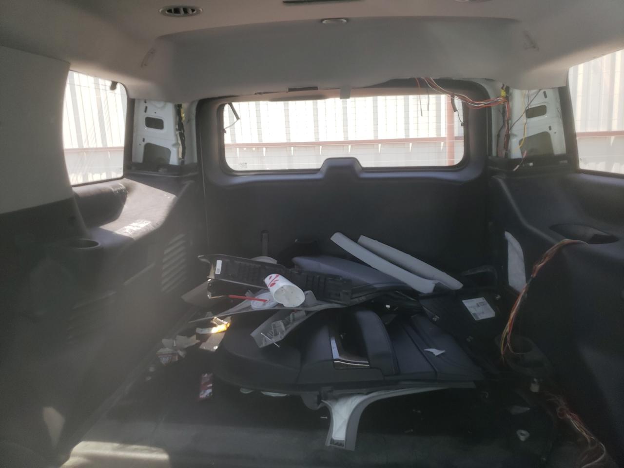 1GNLCDEC4KR305523 CHEVROLET TAHOE 2019