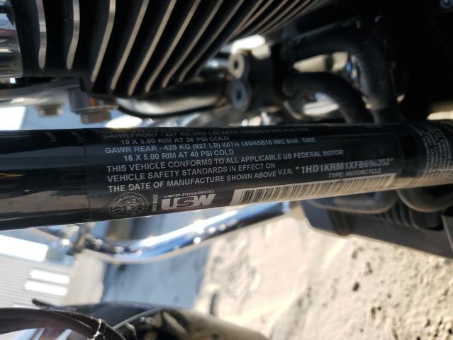 2015 HARLEY-DAVIDSON FLHXS STRE - 1HD1KRM1XFB696352