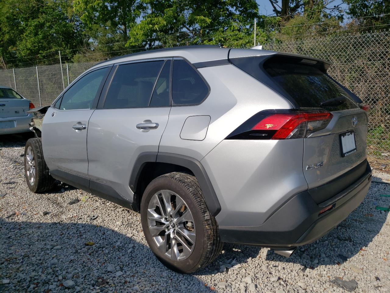 2T3A1RFV5MW240493 TOYOTA RAV4 2021