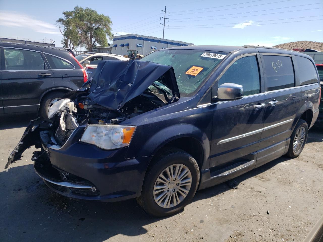 2013 Chrysler Town & Cou 3.6L იყიდება Albuquerque-ში, NM - Front End