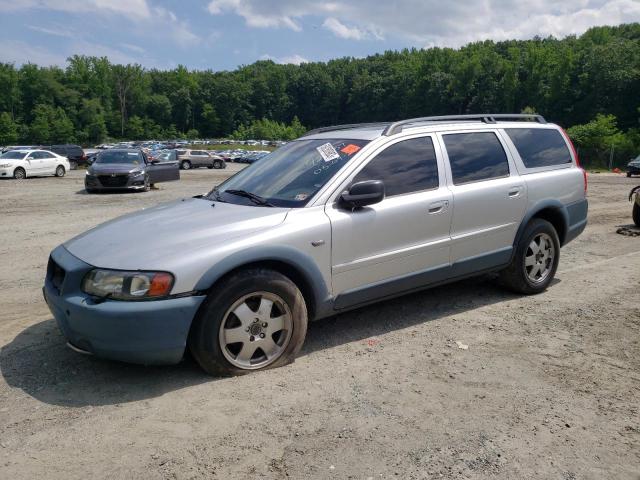 2004 Volvo XC70 