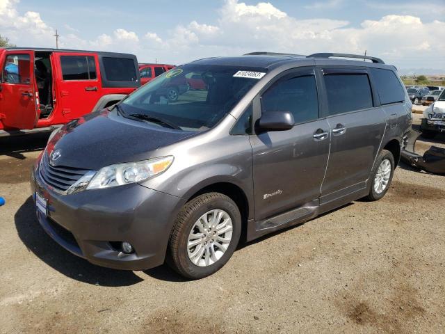 2015 Toyota Sienna XLE