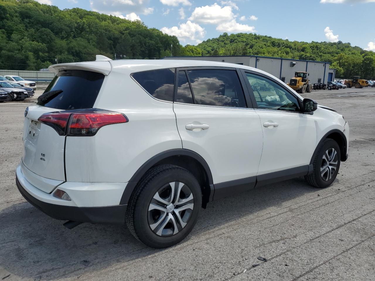 JTMBFREV4JJ212038 TOYOTA RAV4 2018