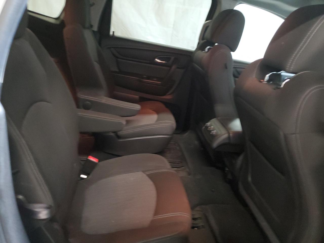 1GNKVGKD8GJ182965 CHEVROLET TRAVERSE 2016