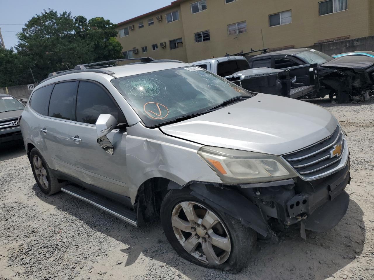 1GNKRGKD1HJ101827 CHEVROLET TRAVERSE 2017