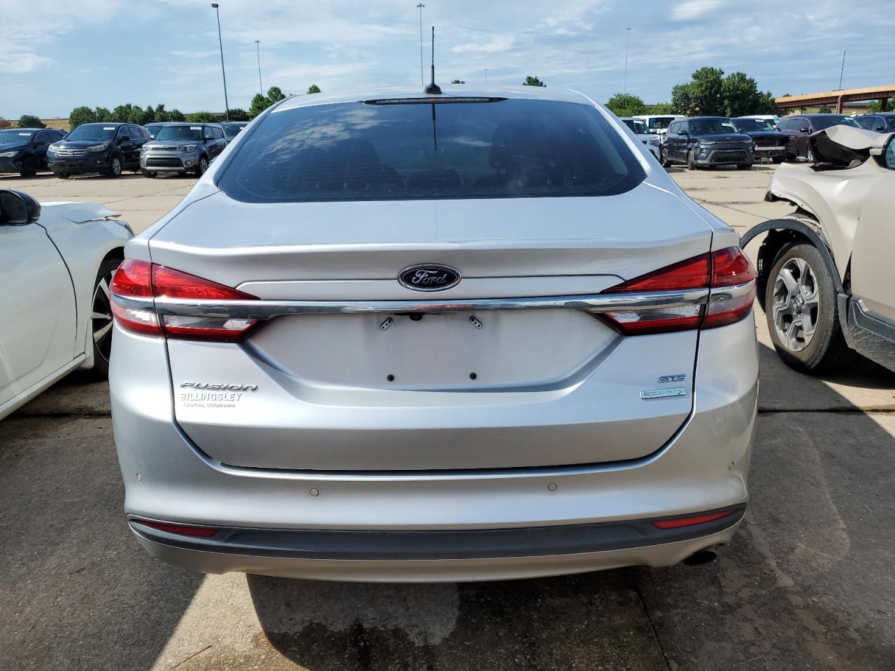 3FA6P0HD9HR246883 2017 Ford Fusion Se