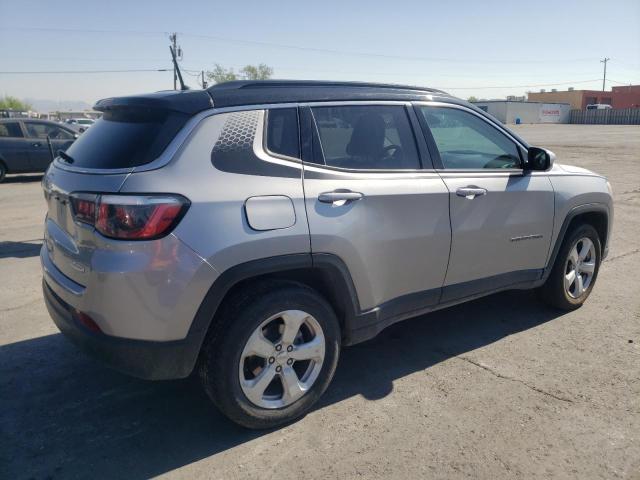 3C4NJCBB2JT240819 Jeep Compass Latitude