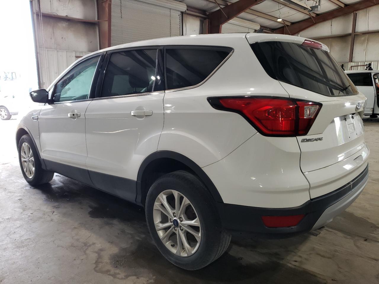 1FMCU9GD9KUA86320 FORD ESCAPE 2019