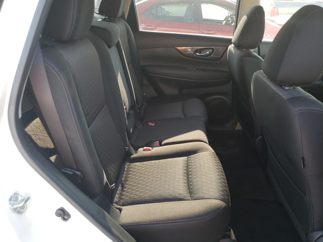 JN8AT2MT2KW503996 NISSAN ROGUE 2019