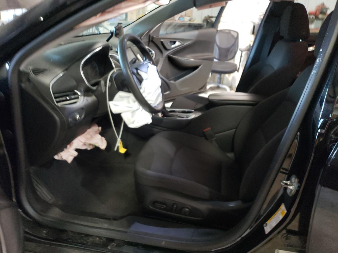 1G1ZD5ST7JF124645 CHEVROLET MALIBU 2018