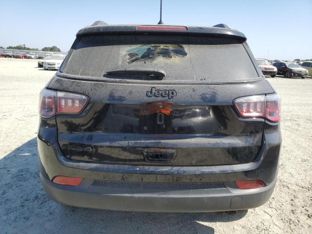 3C4NJDBB1JT325382 Jeep Compass Latitude