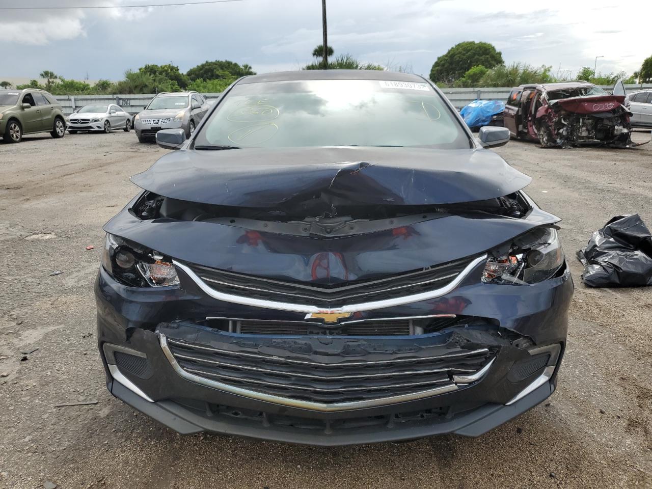 1G1ZD5ST4JF117667 CHEVROLET MALIBU 2018