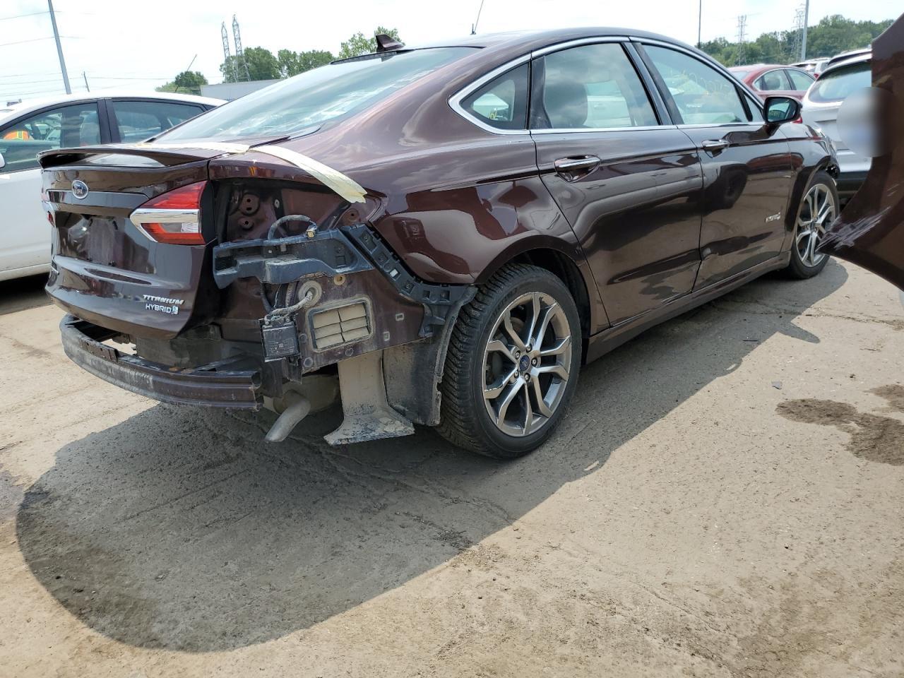 3FA6P0RU4KR272961 FORD FUSION 2019