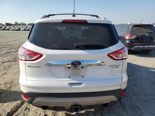 1FMCU9J9XFUC80428 Ford Escape Titanium