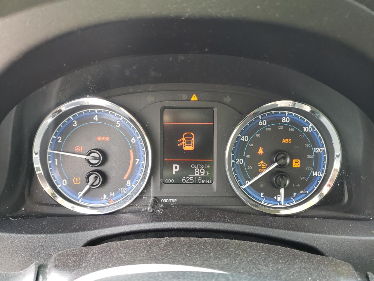 2T1BURHE8JC089261 TOYOTA COROLLA 2018