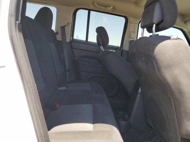 1C4NJPBB6HD202677 Jeep Patriot Sport