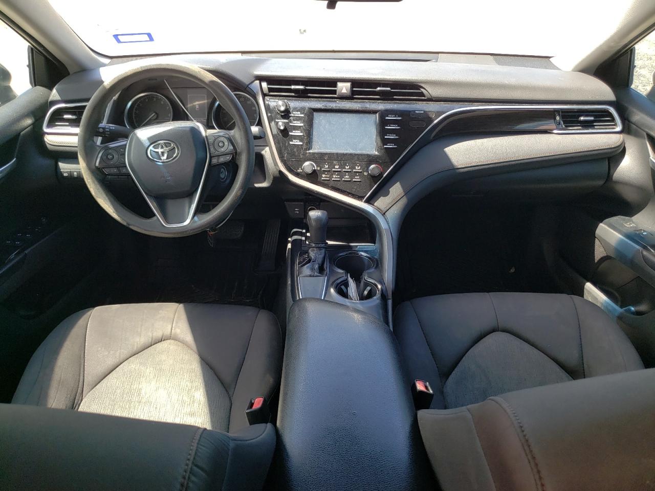 4T1B11HK0JU090807 TOYOTA CAMRY 2018