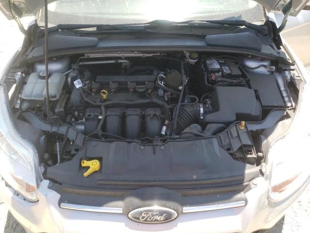 1FADP3F27EL271575 Ford FOCUS SE