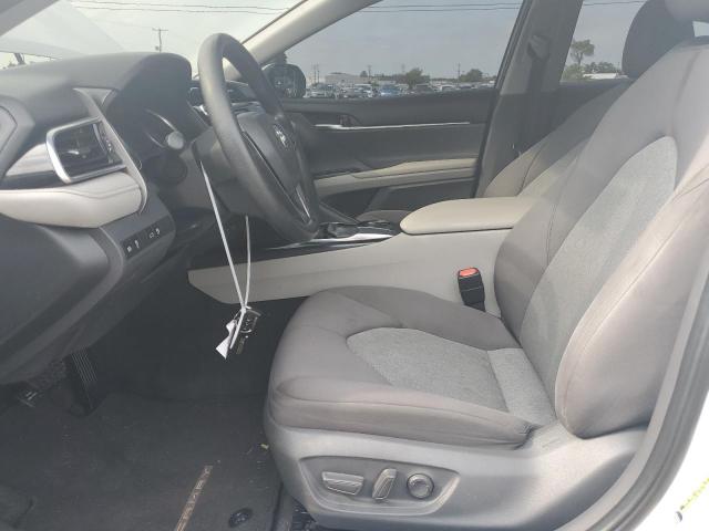  TOYOTA CAMRY 2018 Білий