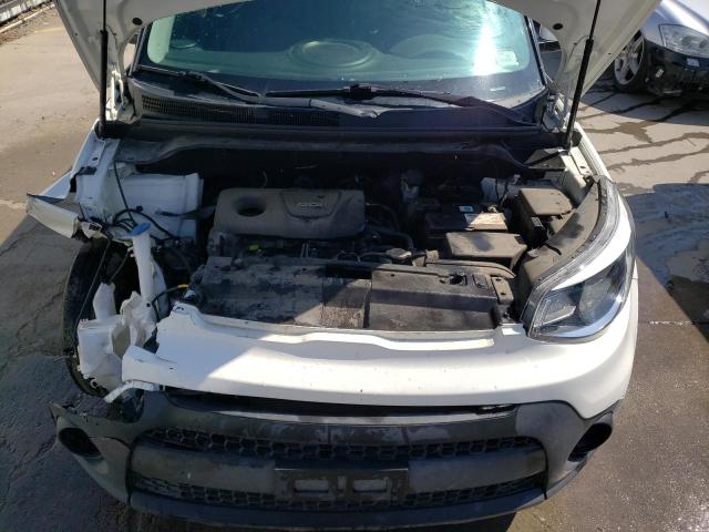 KNDJN2A27J7535689 KIA Soul