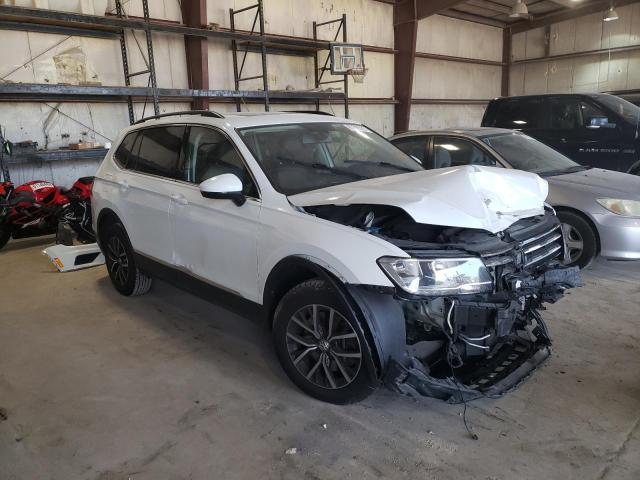 3VV2B7AX5JM204302 | 2018 Volkswagen tiguan se