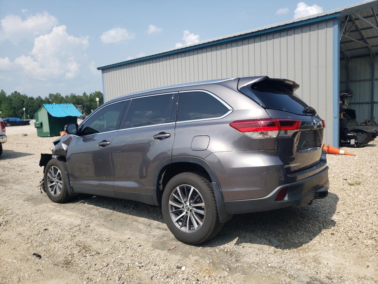 5TDJZRFHXKS570955 TOYOTA HIGHLANDER 2019