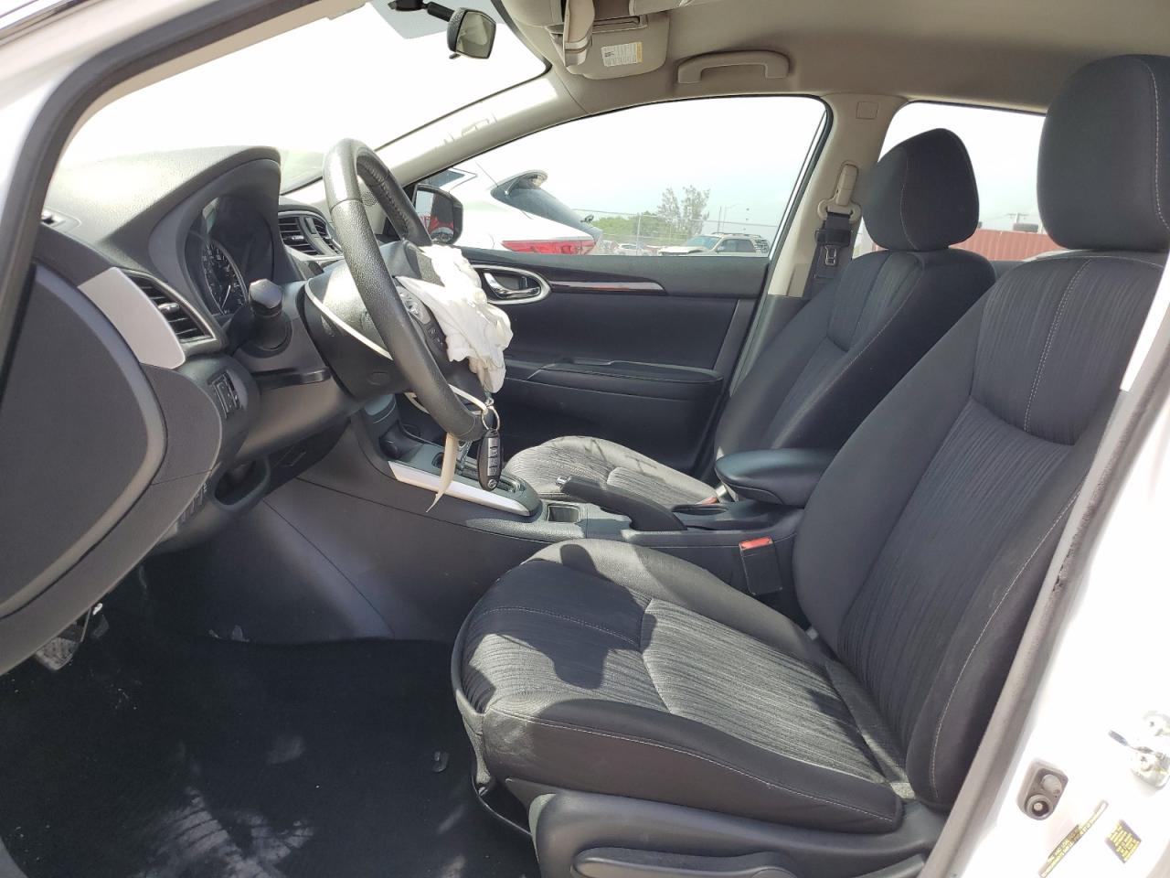 3N1AB7AP2HY284884 NISSAN SENTRA 2017