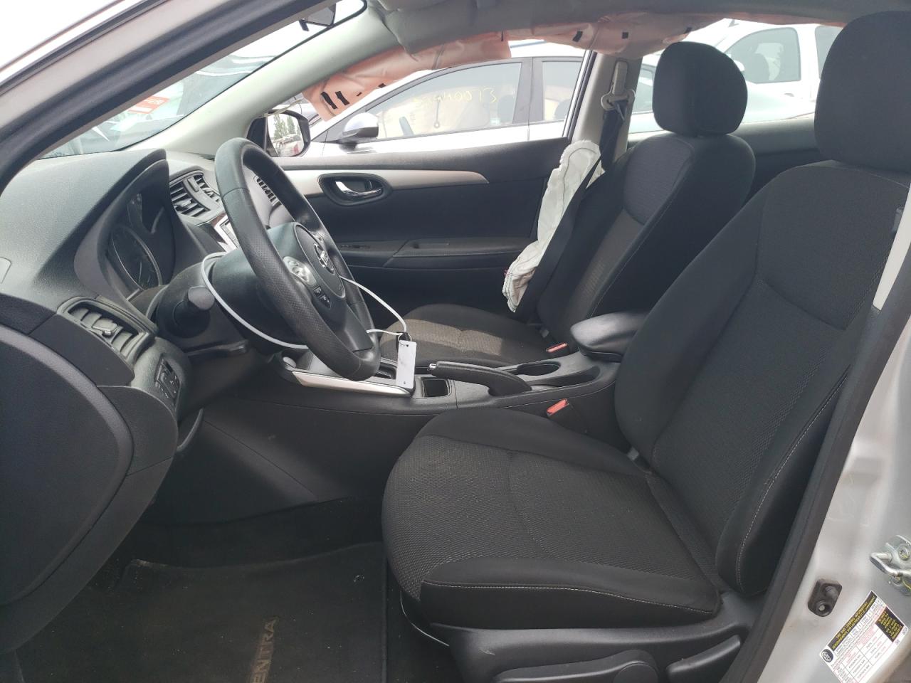 3N1AB7AP7KY217110 NISSAN SENTRA 2019