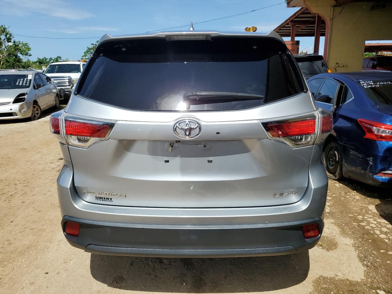 5TDBKRFH4GS235657 TOYOTA HIGHLANDER 2016