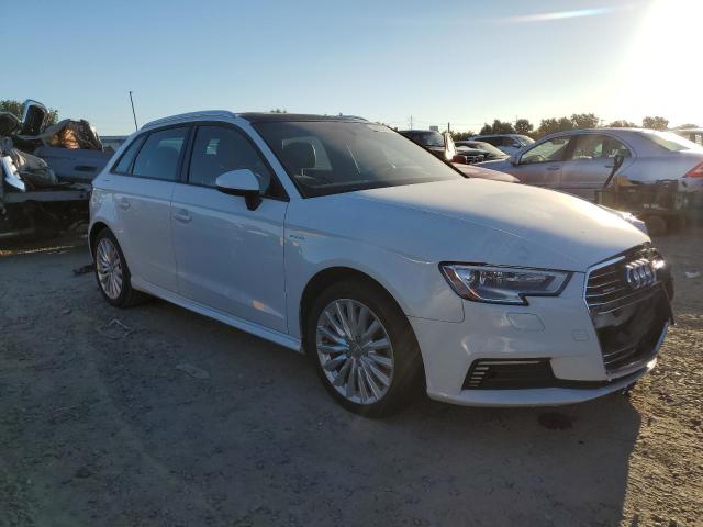 2017 AUDI A3 E-TRON - WAUUPBFF2HA069313