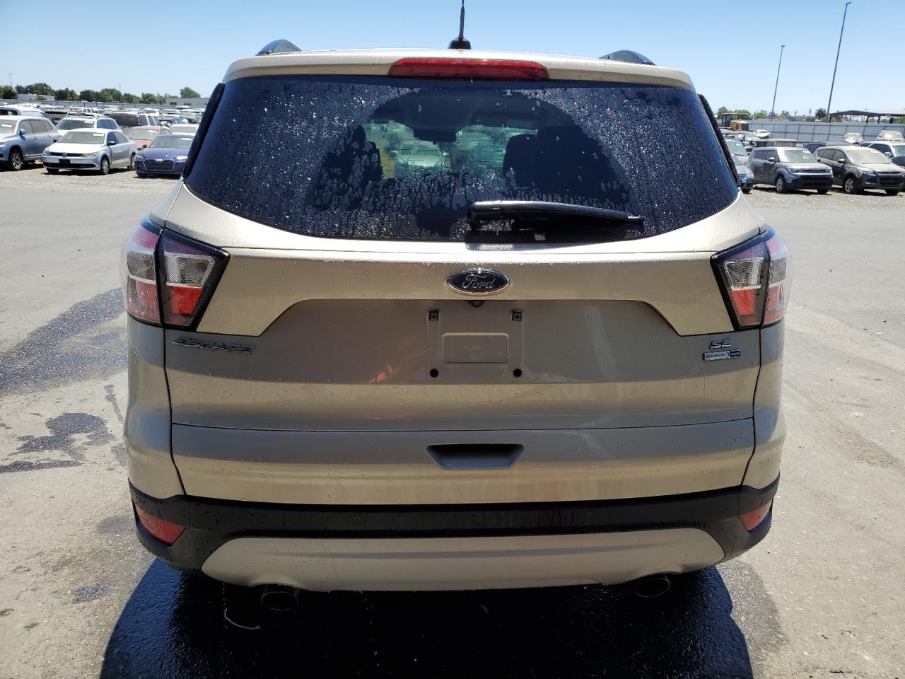 1FMCU9GD8JUC87561 FORD ESCAPE 2018