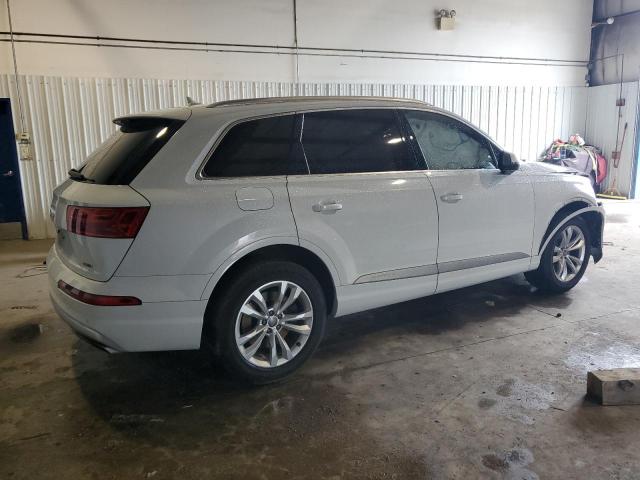 VIN WA1LHAF72JD003907 2018 Audi Q7, Premium Plus no.3