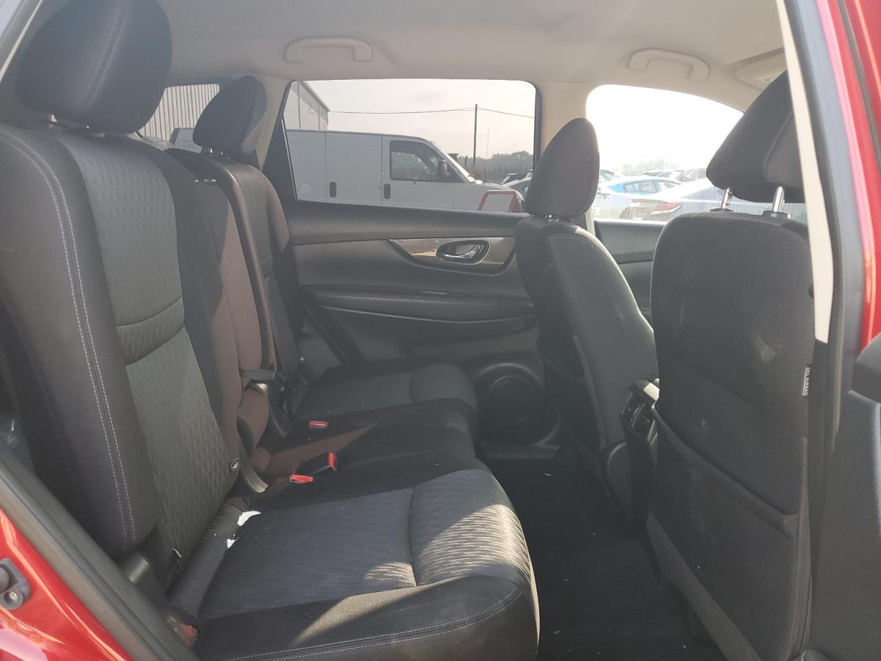 JN8AT2MT0HW388162 NISSAN ROGUE 2017