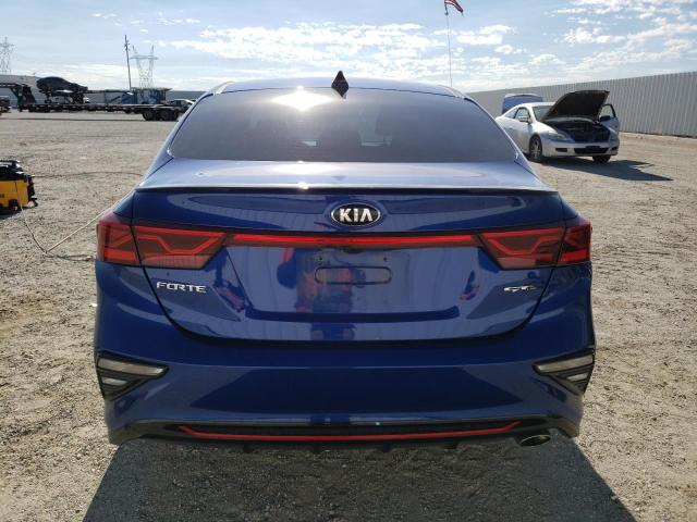 3KPF34AD2ME388937 KIA Forte Gt Line