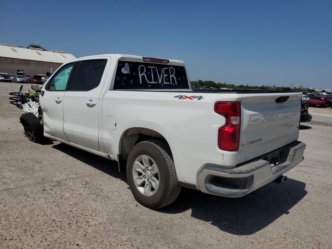 1GCPDDEK1NZ641276 CHEVROLET ALL Models 2022
