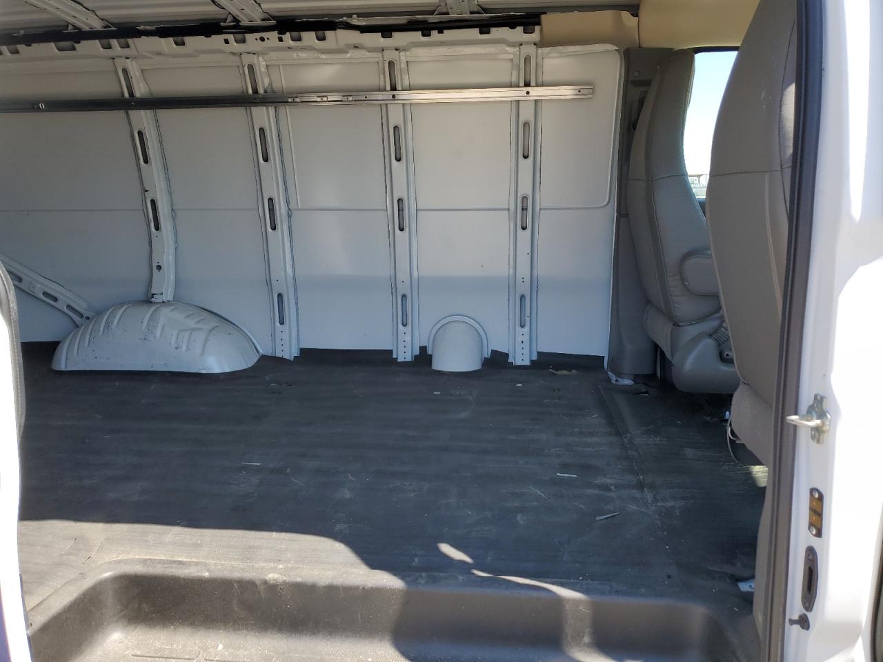 1GCWGAFP9M1264771 CHEVROLET EXPRESS 2021