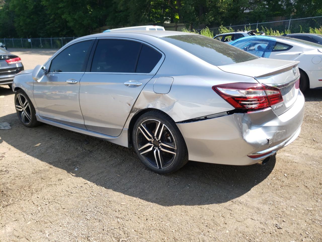1HGCR2F50GA807738 HONDA ACCORD 2016