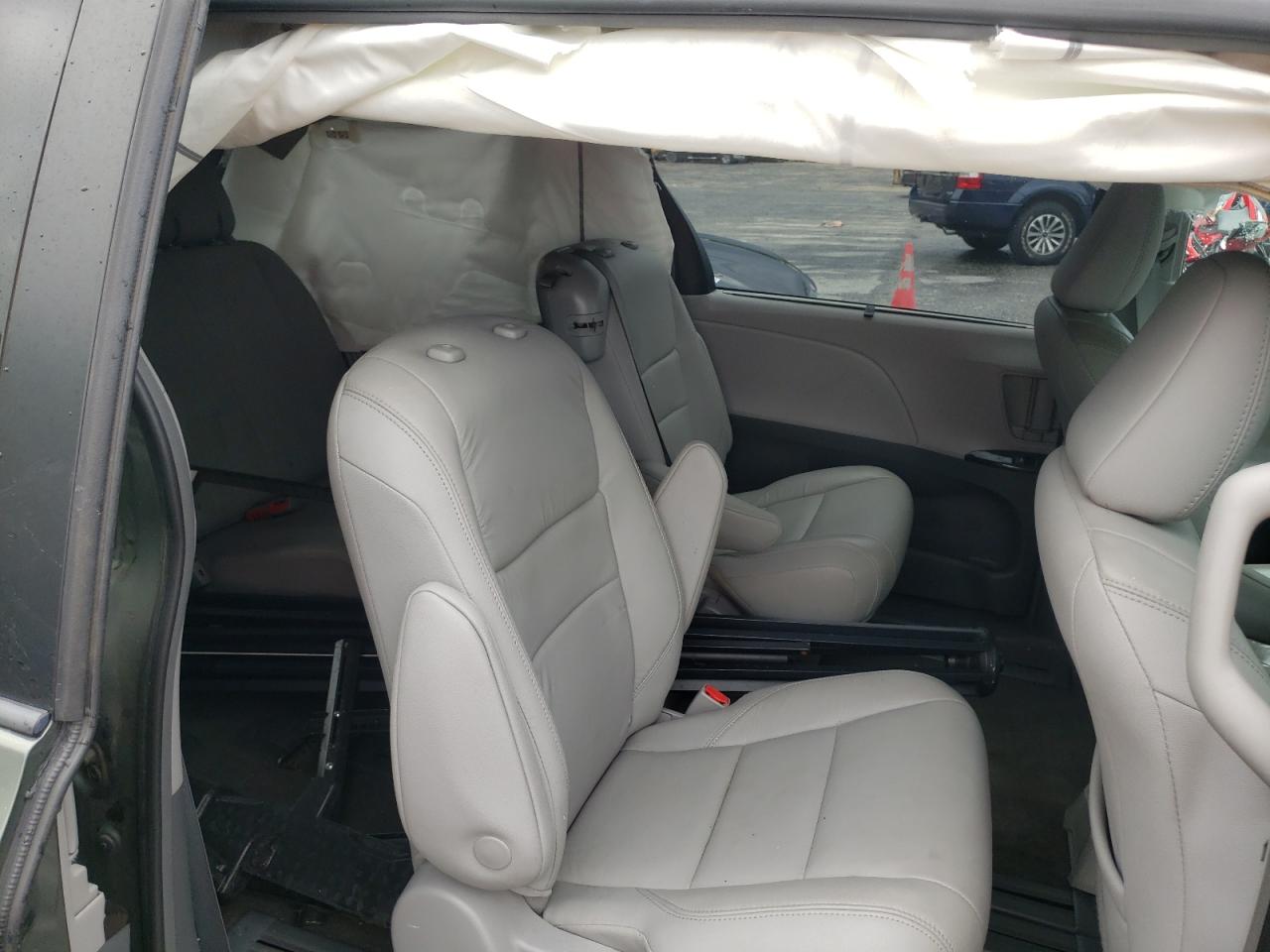 5TDYZ3DC2JS904901 TOYOTA All Models 2018