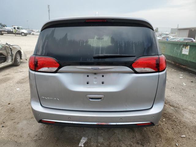 2C4RC1FG3KR589725 2019 CHRYSLER PACIFICA, photo no. 6