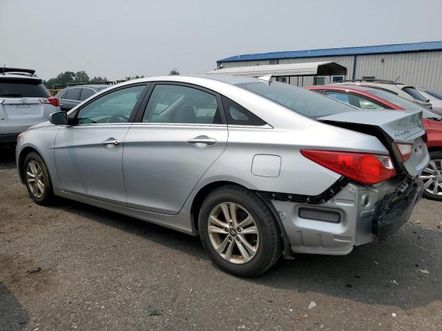 VIN: 5NPEB4AC9DH768259 Auction: COPART Lot: 59792073 Location: PA - PHILADELPHIA 5NPEB4AC9DH768259 HYUNDAI SONATA 2013 SILVER Photo 2