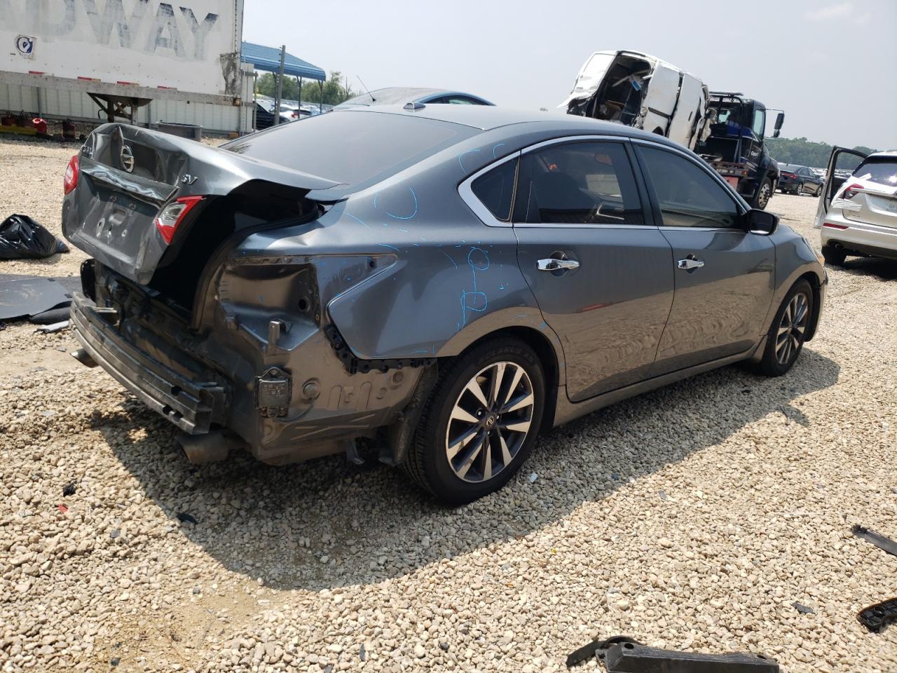 1N4AL3AP1HC268998 NISSAN ALTIMA 2017