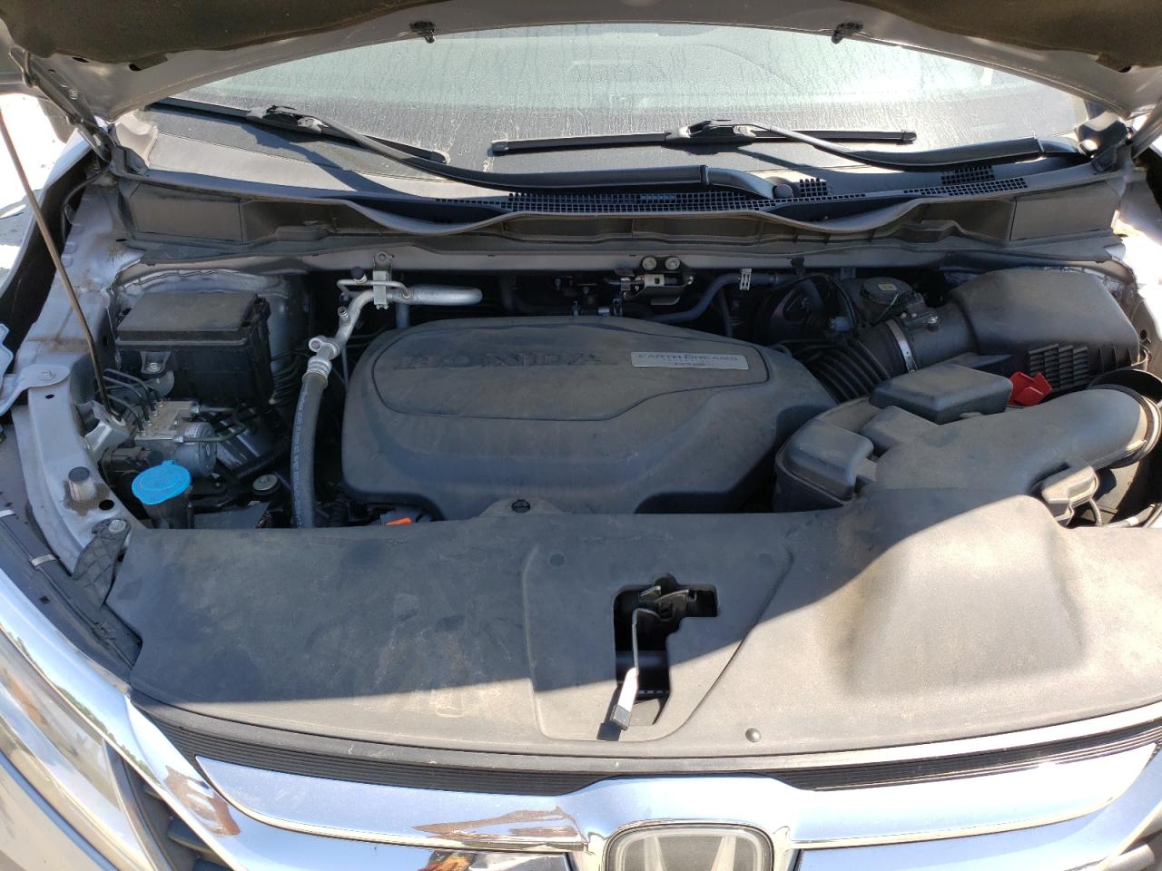 5FNRL6H93JB051094 HONDA ODYSSEY 2018