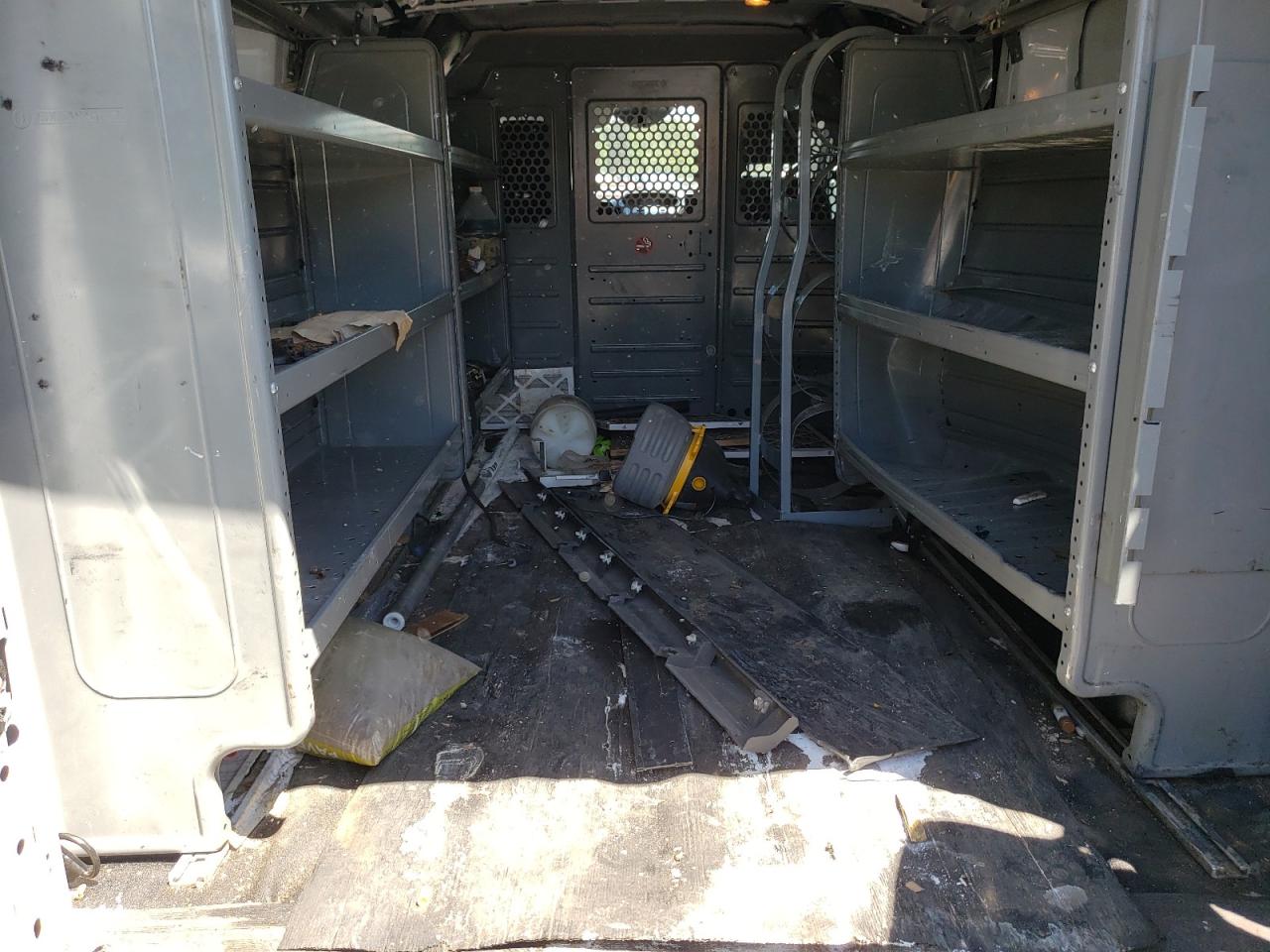 1FTYE1YM3GKA00977 FORD TRANSIT 2016
