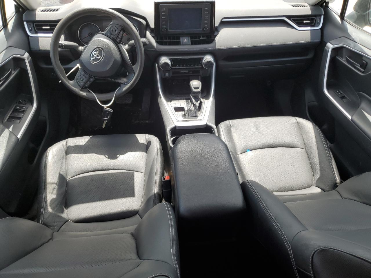 2T3H1RFVXKW037210 TOYOTA RAV4 2019